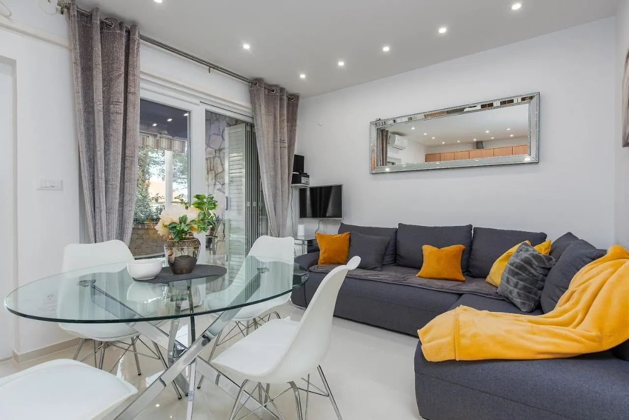 Villa Roko - Luxury Villa 60M From Beach! Zdrelac