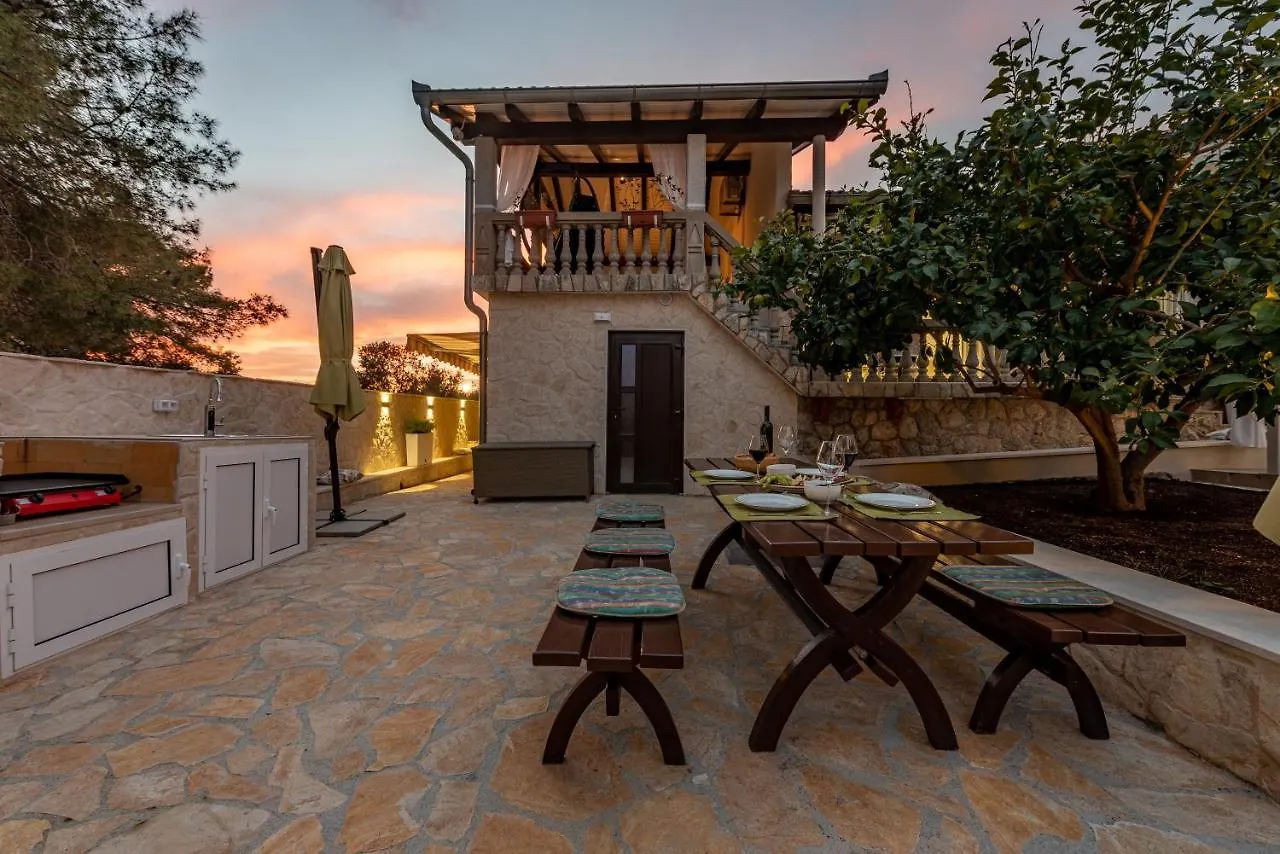 Villa Roko - Luxury Villa 60M From Beach! Zdrelac