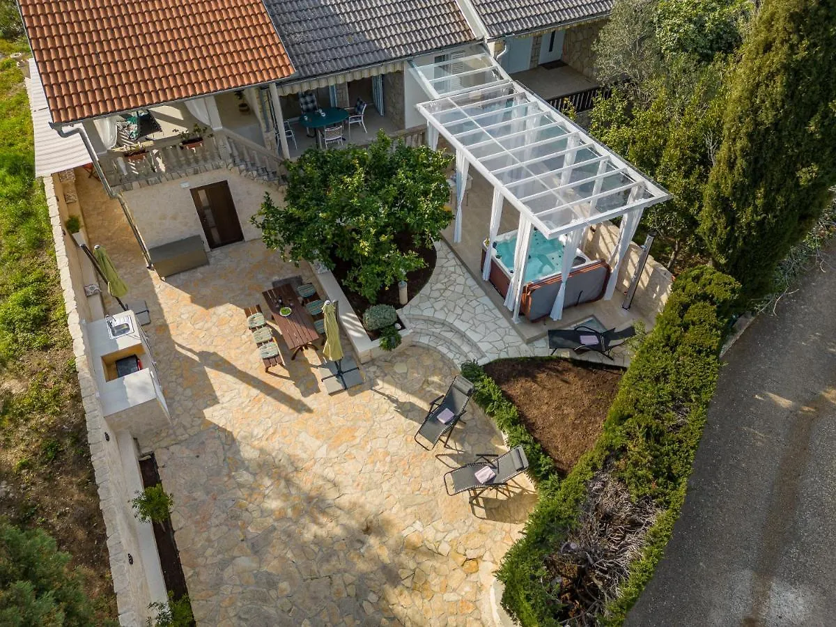 Villa Roko - Luxury Villa 60M From Beach! Zdrelac
