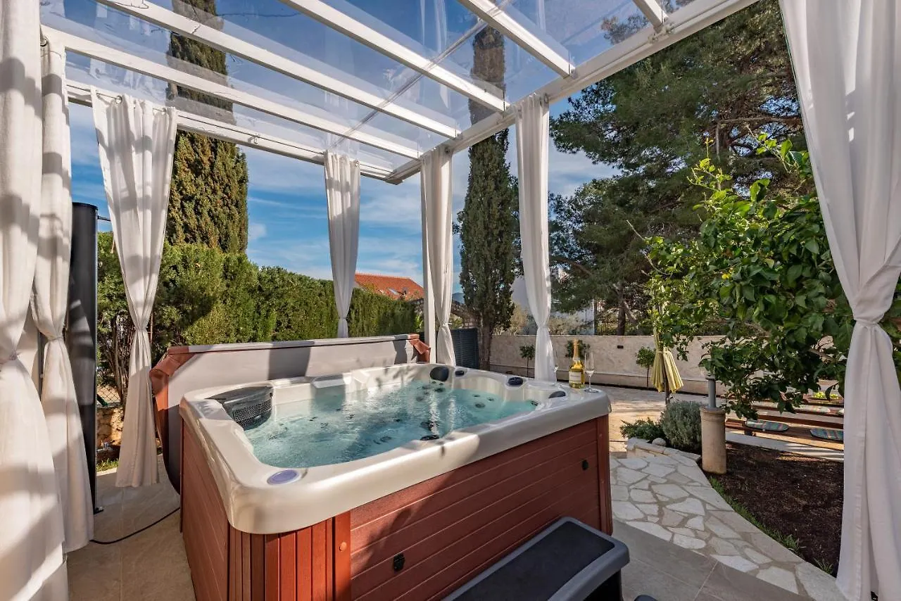 Villa Roko - Luxury Villa 60M From Beach! Zdrelac